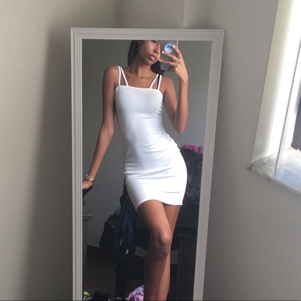 Square Neck Cross Straps Bodycon Dress - Picture 2 of 4